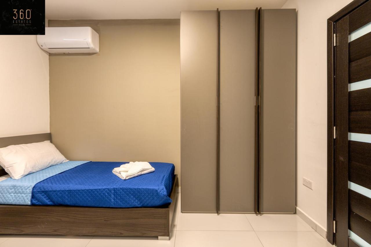 A Sunny 2br Pent With Comfy, Fully Equipped Living By 360 Estates Apartment *